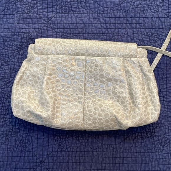 Patricia Smith Moon-Bags Milwaukee “Flapper” Embellished Pebble Textured Handbag - Picture 11 of 12